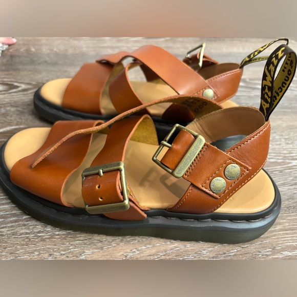 Dr. Martens GRYPHON Analine sandals unisex woman’s size 9 men’s size 8 - Picture 8 of 16